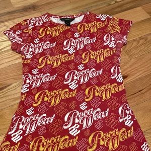 Women’s Rocawear t-shirt size medium
